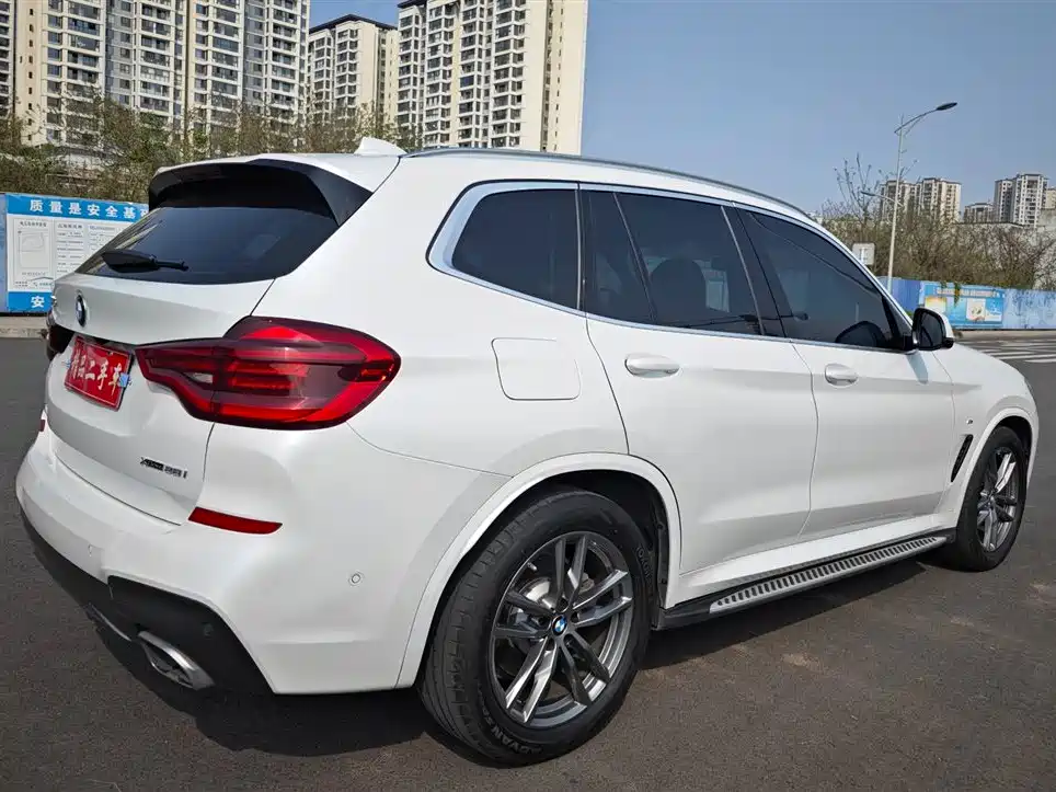BMW X3 — фото 4