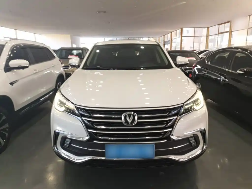 Changan CS85 COUPE — фото 2