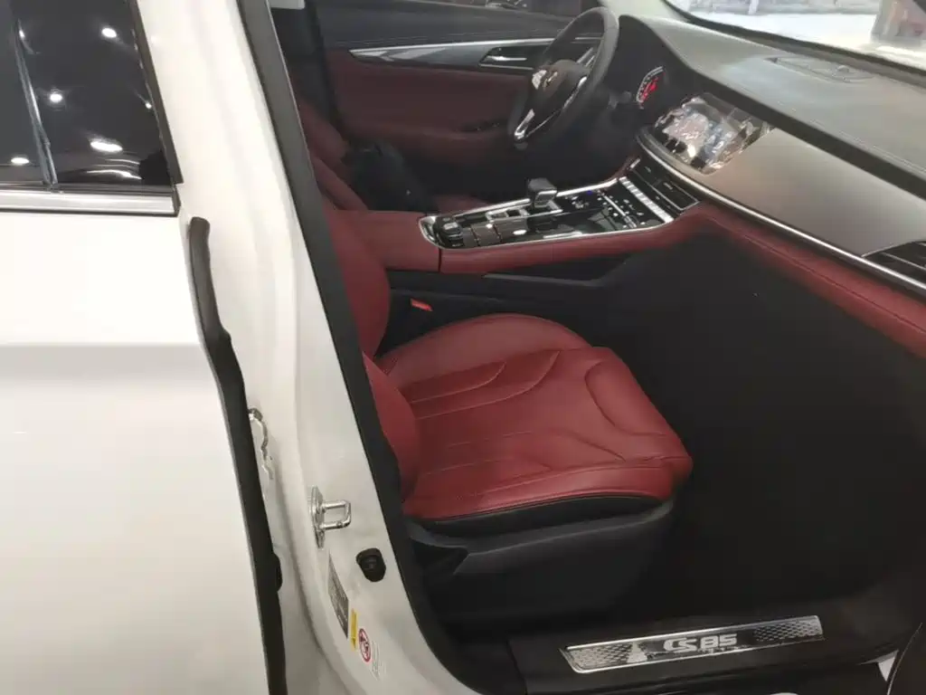 Changan CS85 COUPE — фото 24
