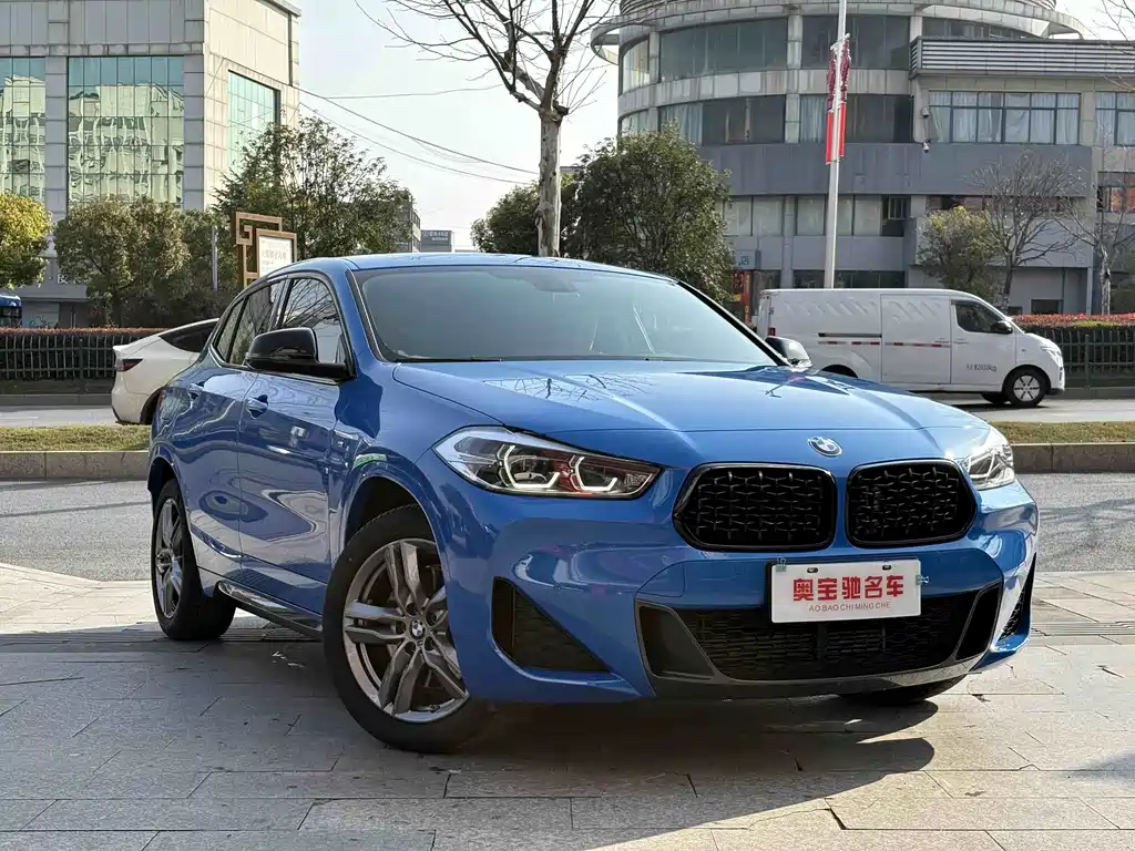 BMW X2 — фото 3