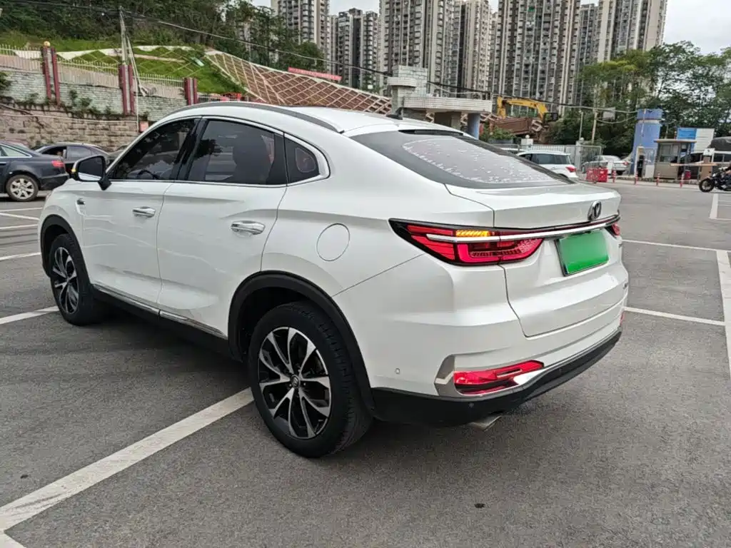 Changan CS85 COUPE — фото 4
