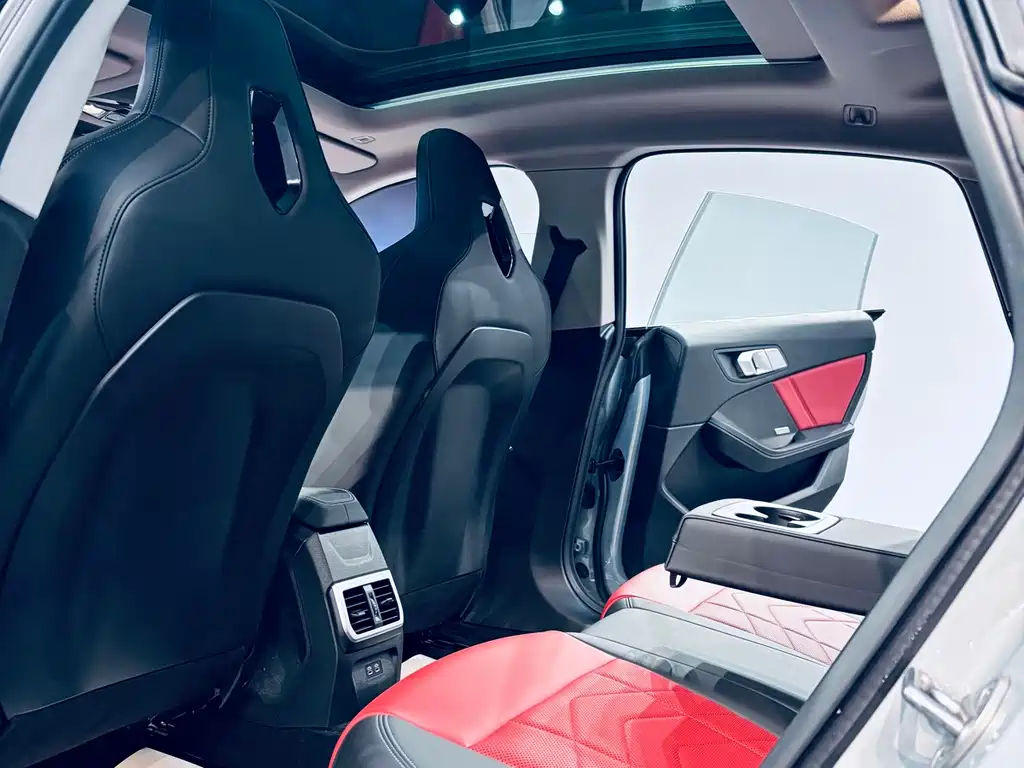 BMW 2 Series — фото 13