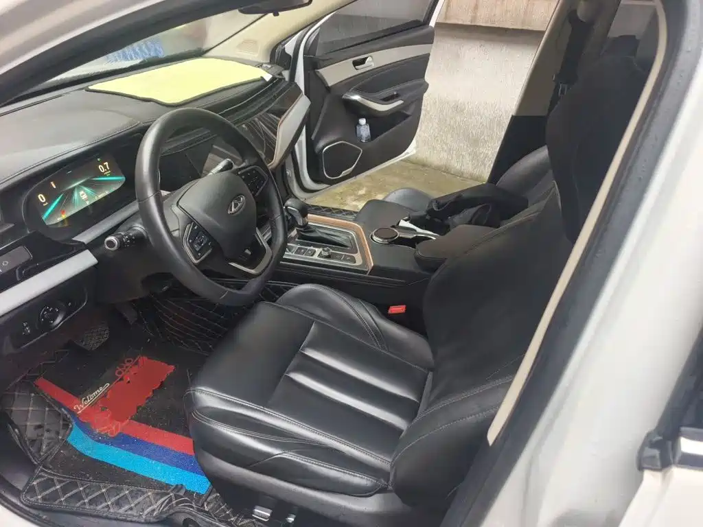 Chery Arrizo 5 PLUS — фото 11