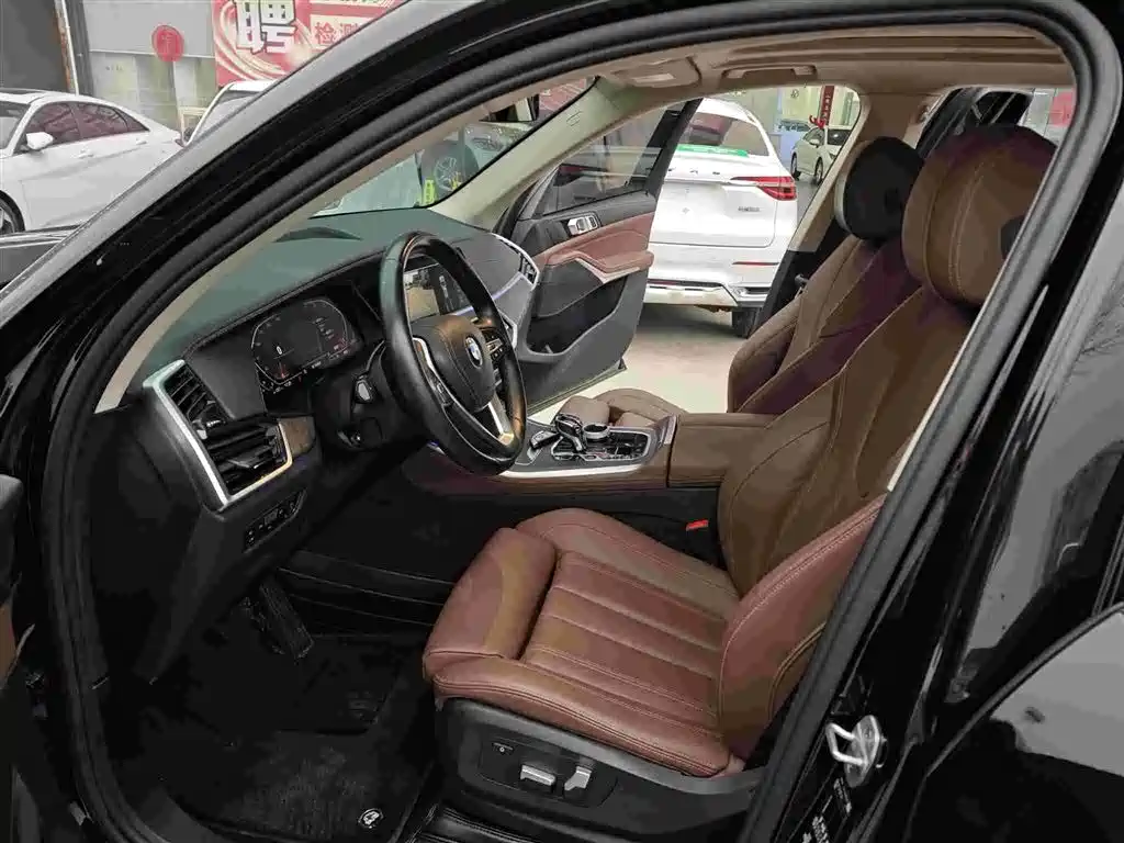 BMW X5 (Import) — фото 6