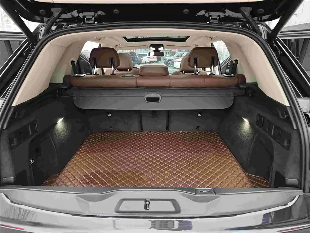 BMW X5 (Import) — фото 8