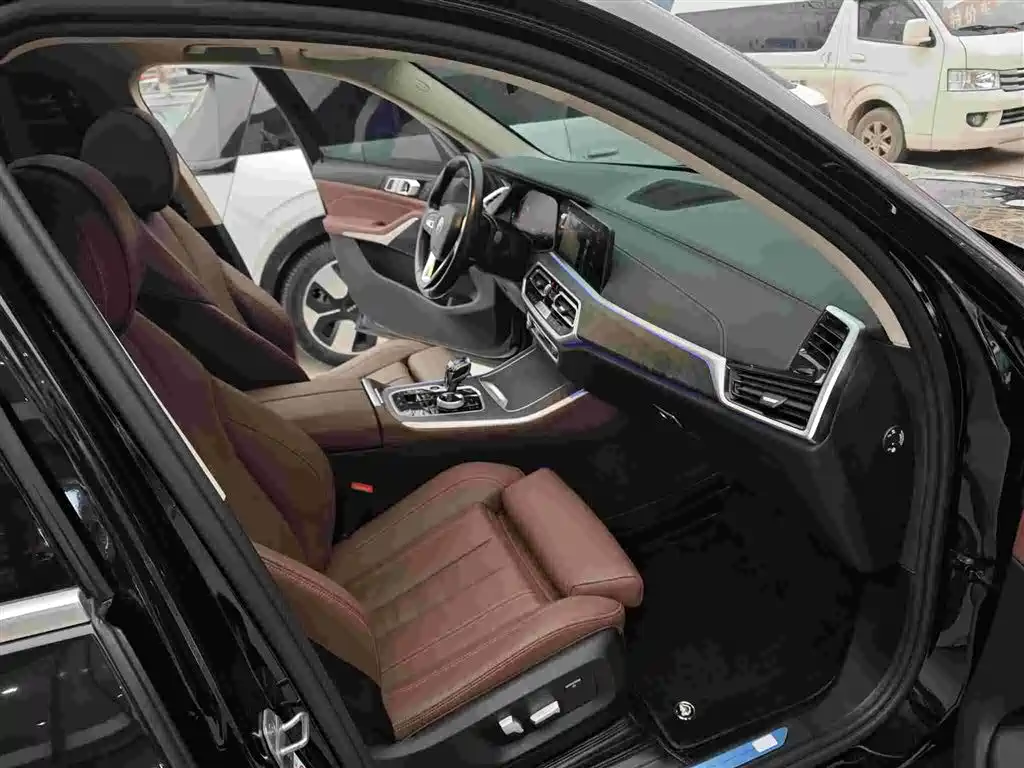BMW X5 (Import) — фото 10
