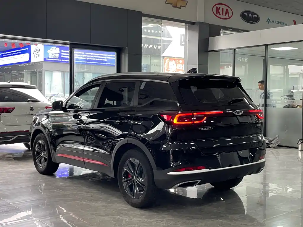 Chery Tiggo 7 — фото 15