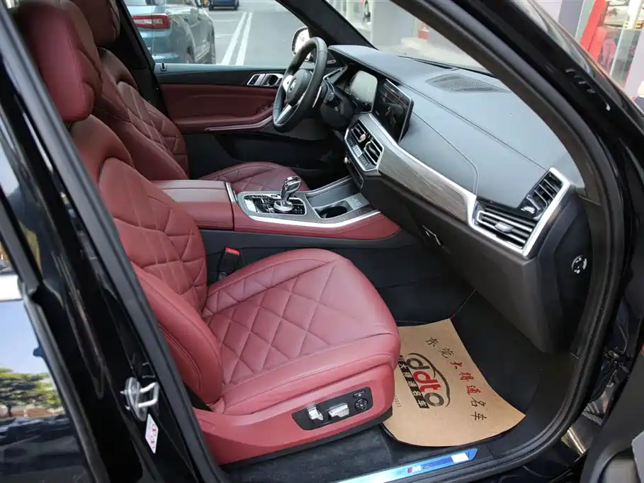 BMW X5 — фото 7