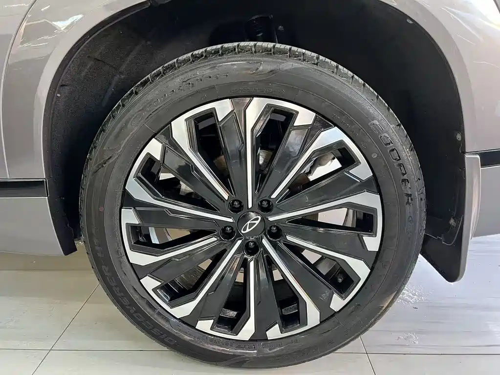 Chery Tiggo 9 — фото 20