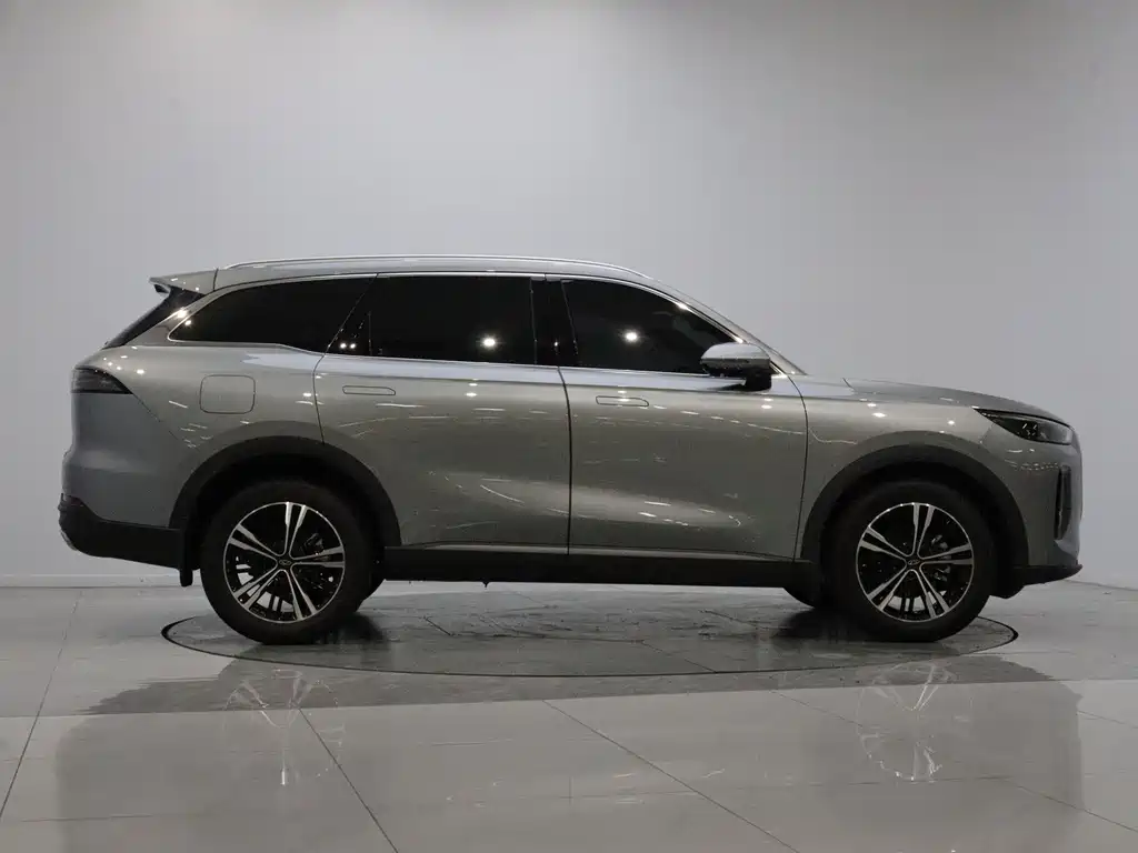 Chery Tiggo 9 — фото 8