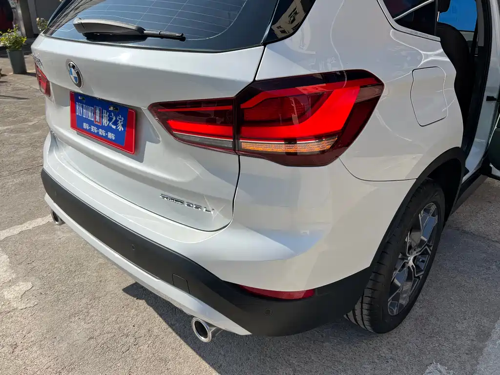 BMW X1 — фото 15