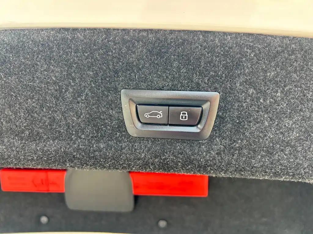 BMW 3 Series — фото 13