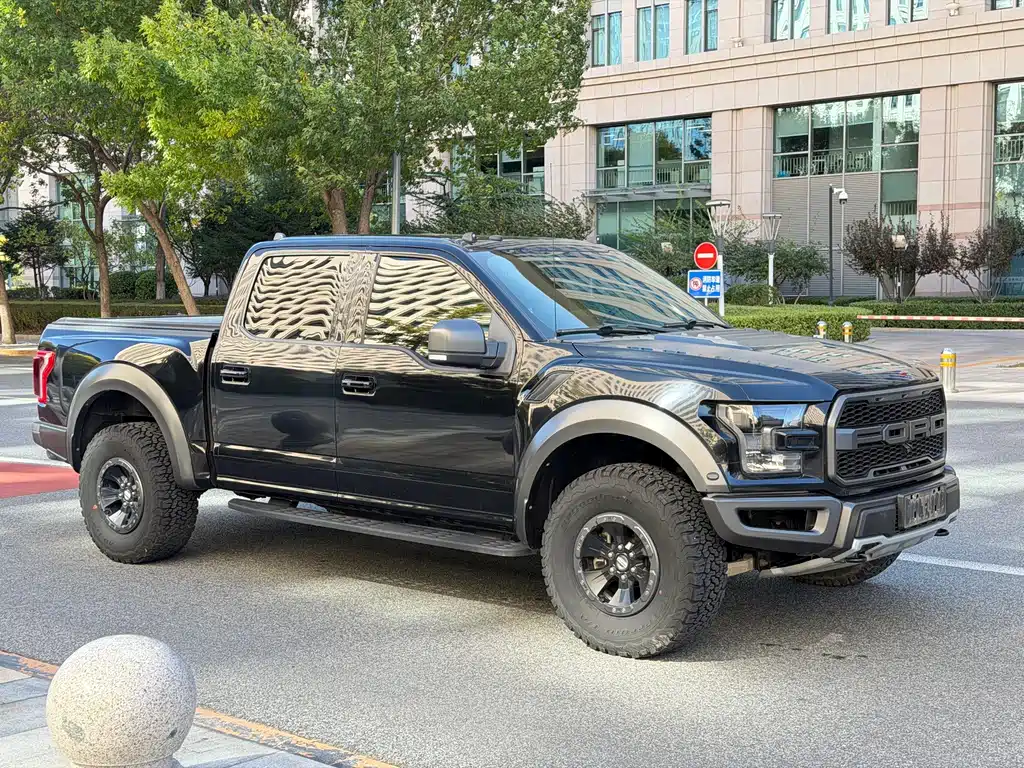 Ford F-150 Raptor — фото 3