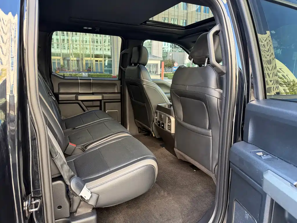 Ford F-150 Raptor — фото 24