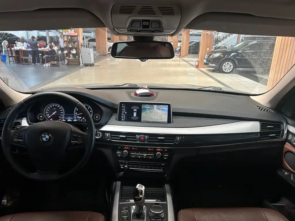 BMW X5 (Import) — фото 14