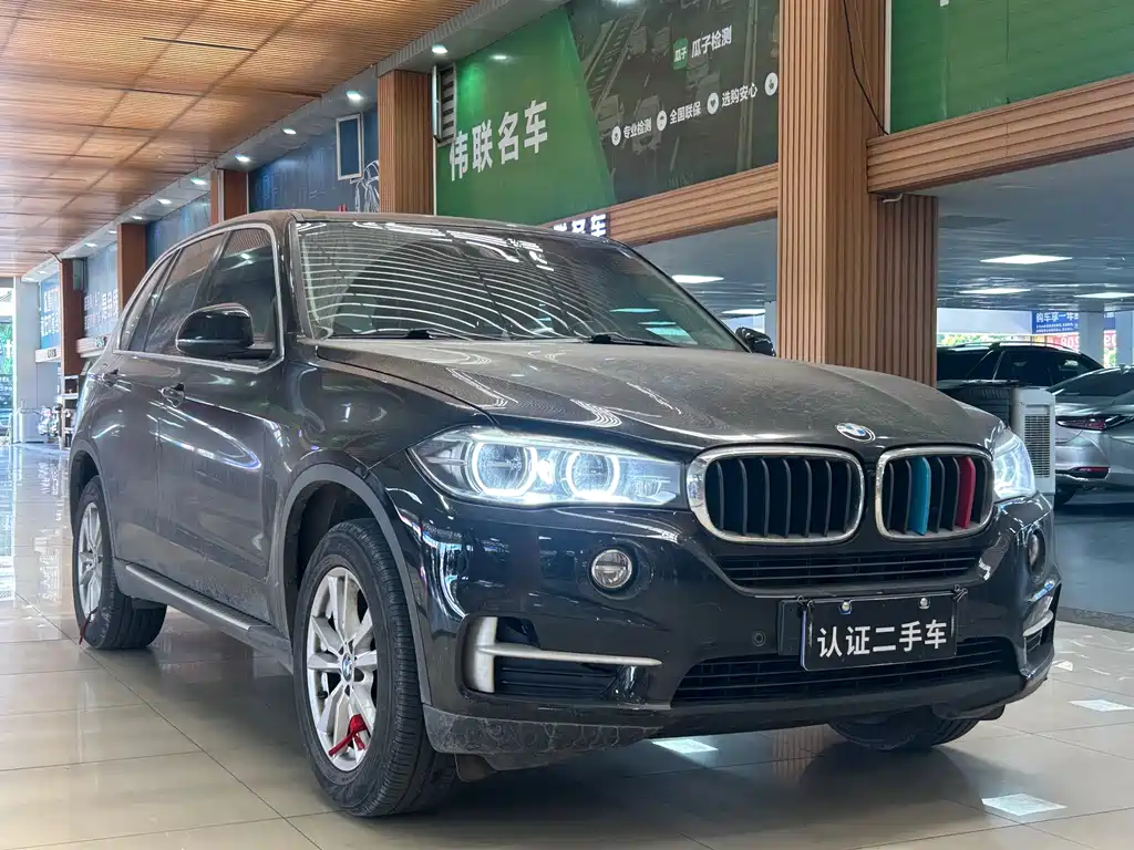 BMW X5 (Import) — фото 3