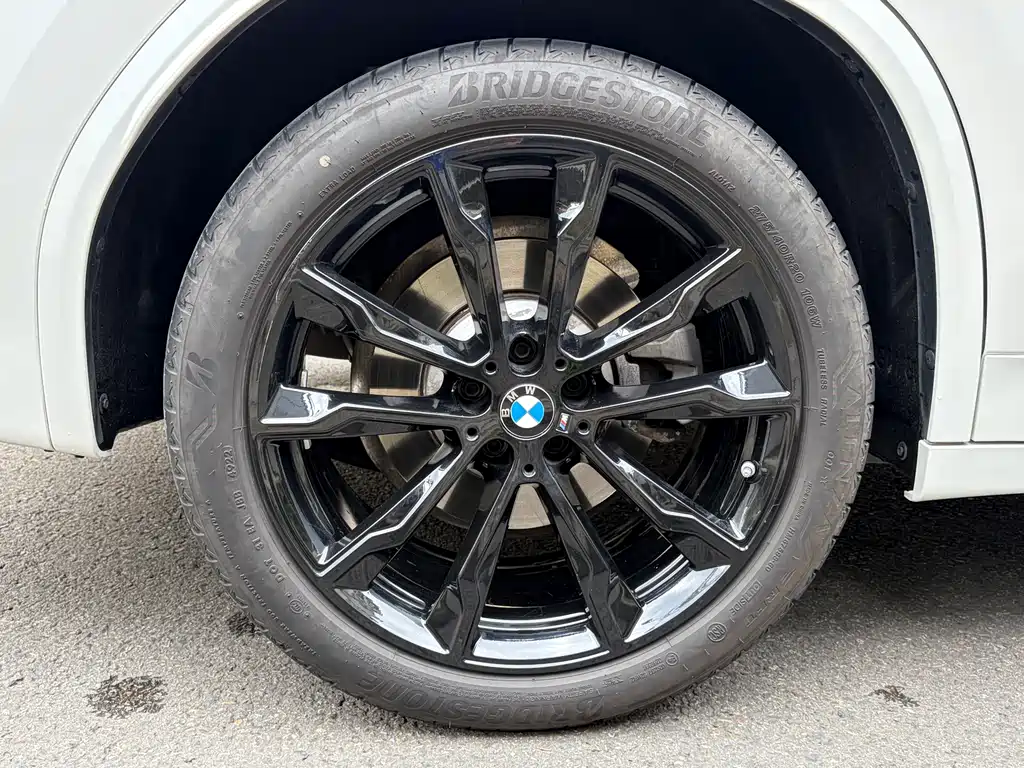 BMW X3 — фото 25