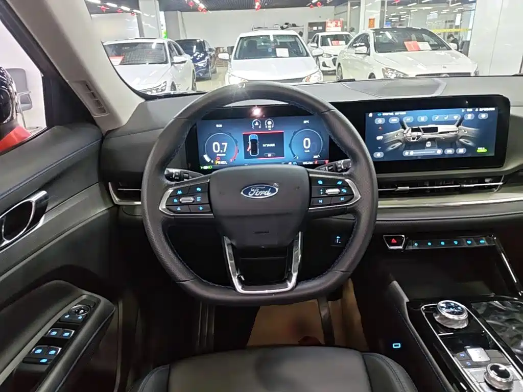 Ford Equator Sport — фото 10