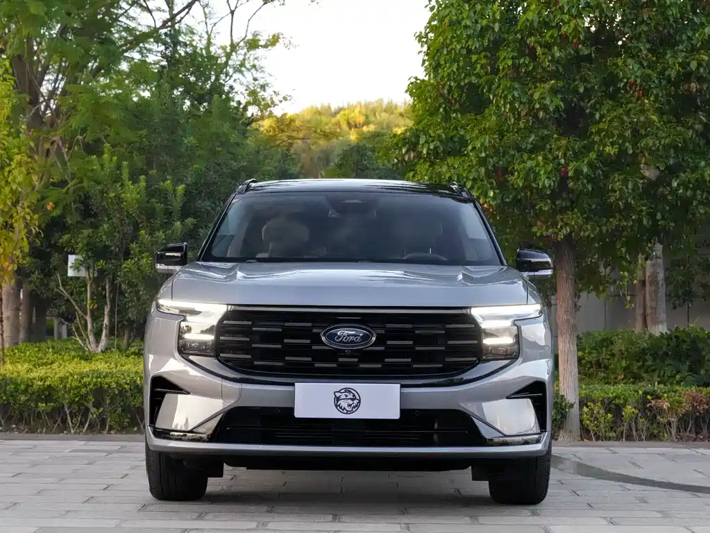 Ford Edge — фото 2