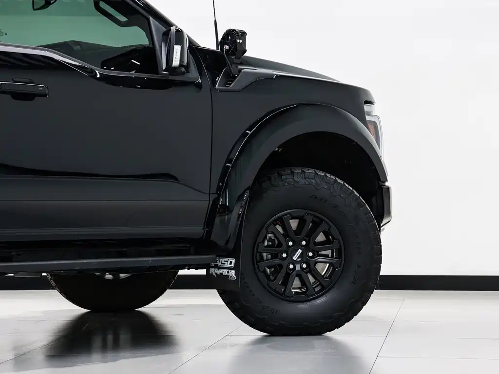 Ford F-150 Raptor — фото 22