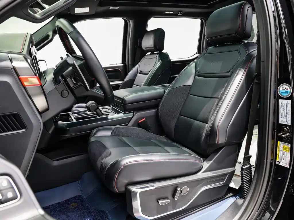 Ford F-150 Raptor — фото 10