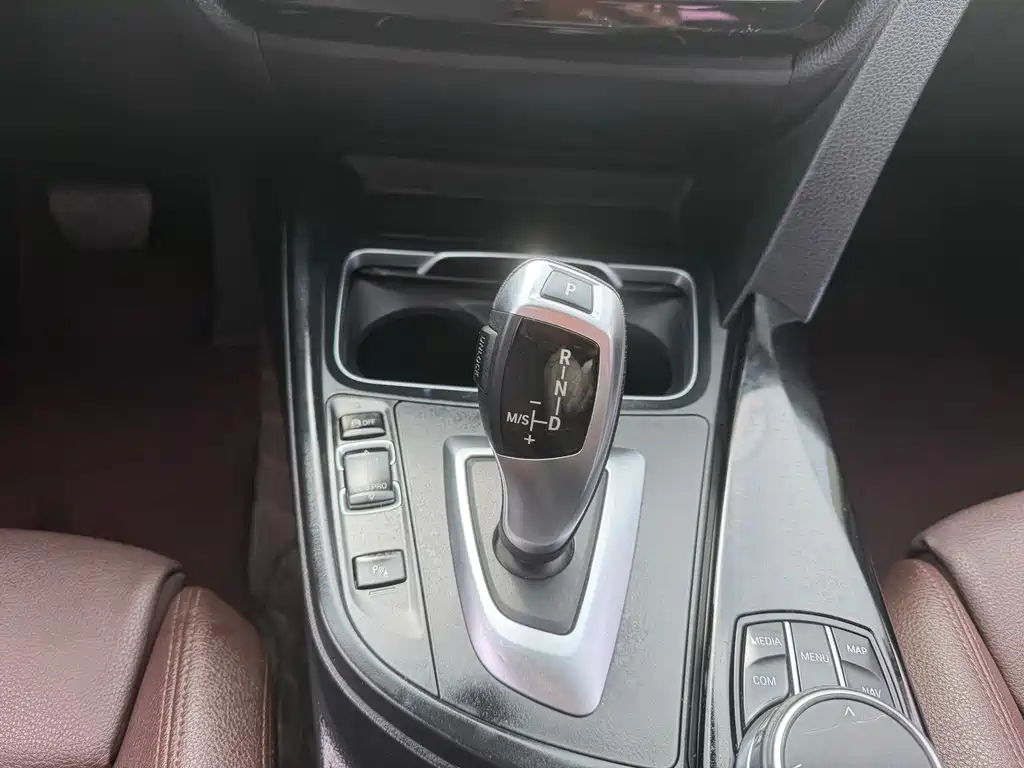 BMW 3 Series — фото 13