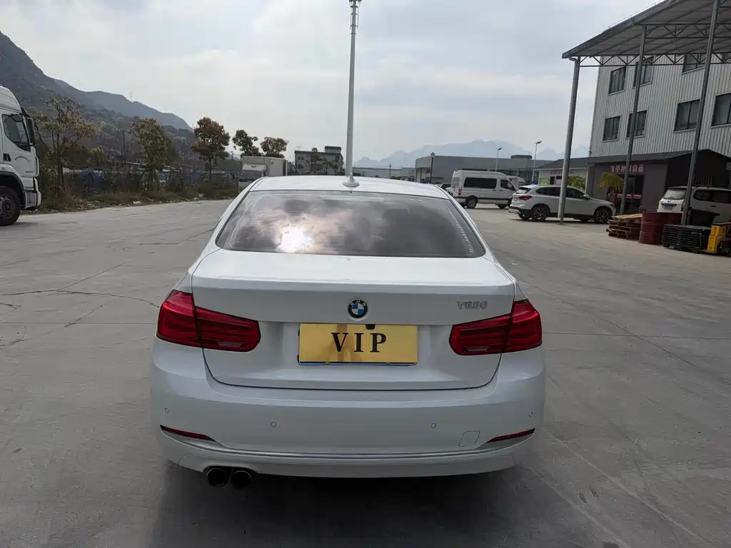 BMW 3 Series — фото 15