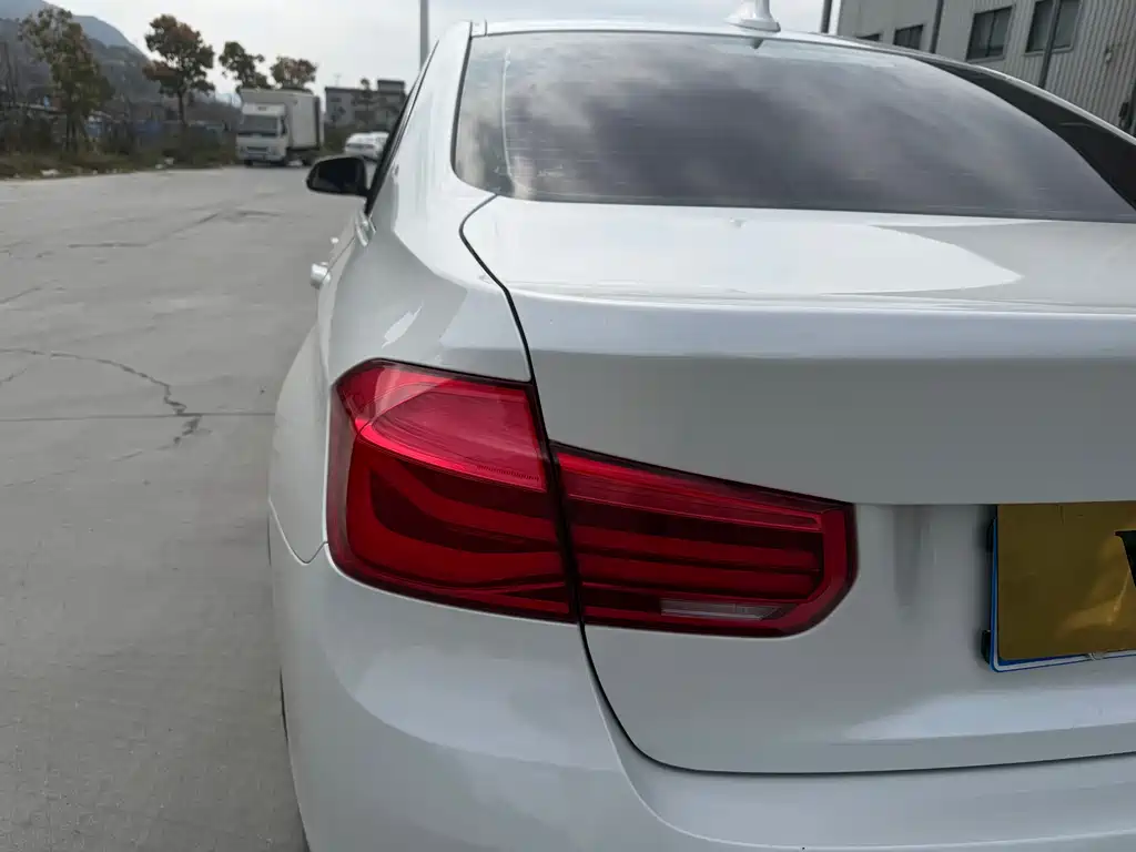 BMW 3 Series — фото 19