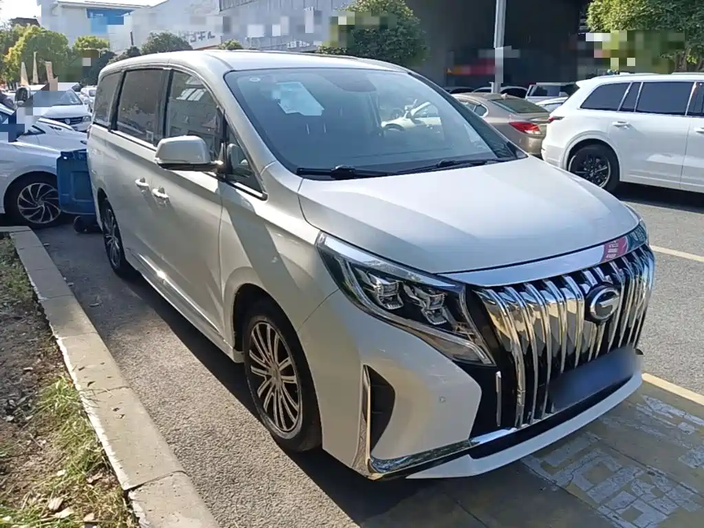 GAC Motor Trumpchi M8 — фото 3