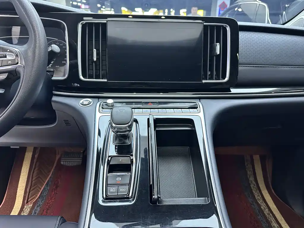 GAC Motor Trumpchi M8 — фото 20