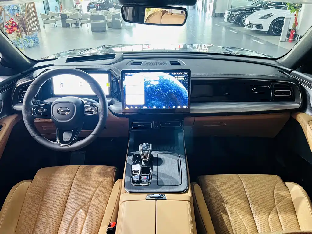 GAC Motor Trumpchi ES9 — фото 6