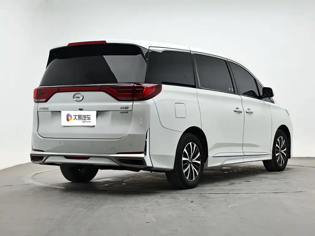 GAC Motor Trumpchi M8 — фото 3