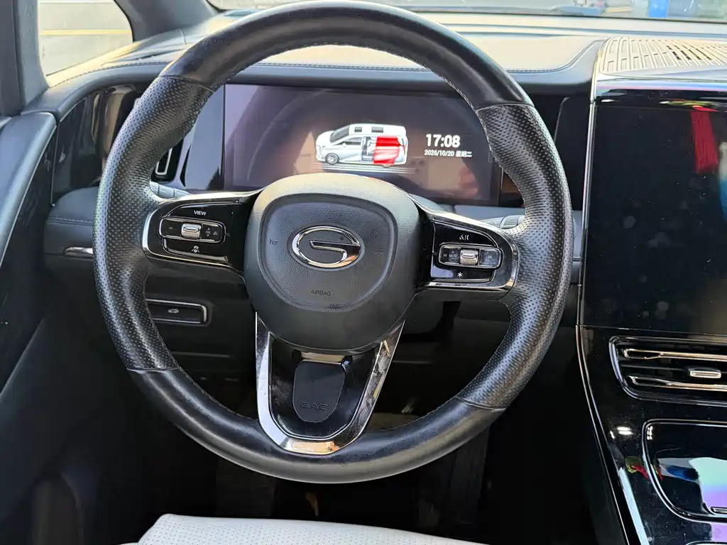 GAC Motor Trumpchi M8 — фото 15