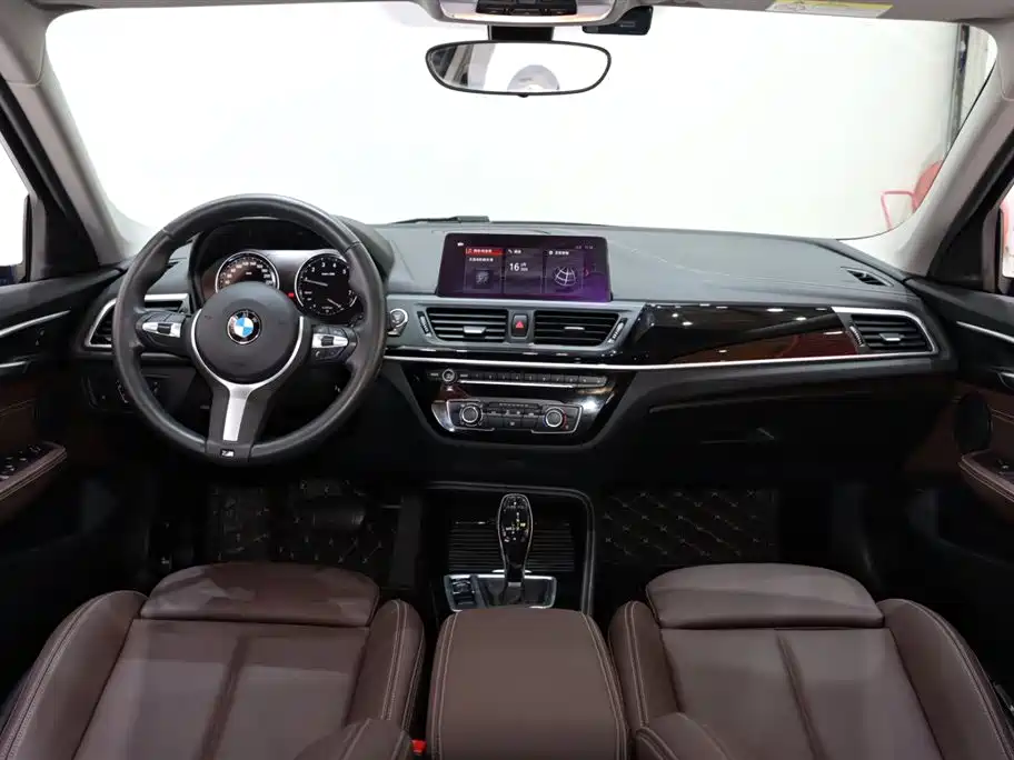 BMW 1 Series — фото 11