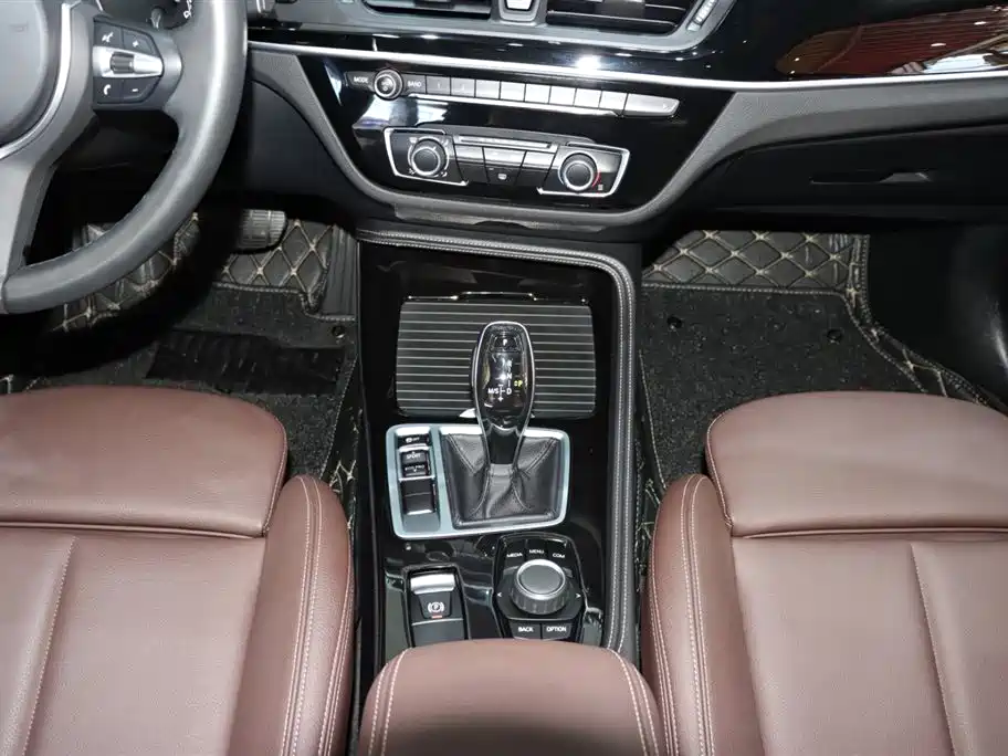 BMW 1 Series — фото 14