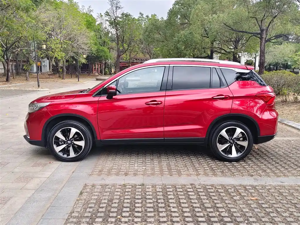 GAC Motor Trumpchi GS4 — фото 4