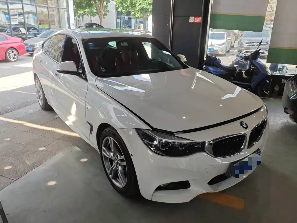 BMW 3 Series GT — фото 2