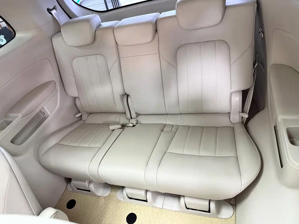 GAC Motor Trumpchi M8 — фото 11