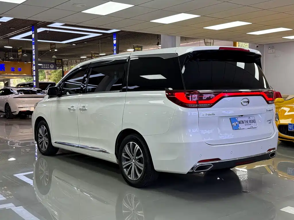 GAC Motor Trumpchi M8 — фото 5
