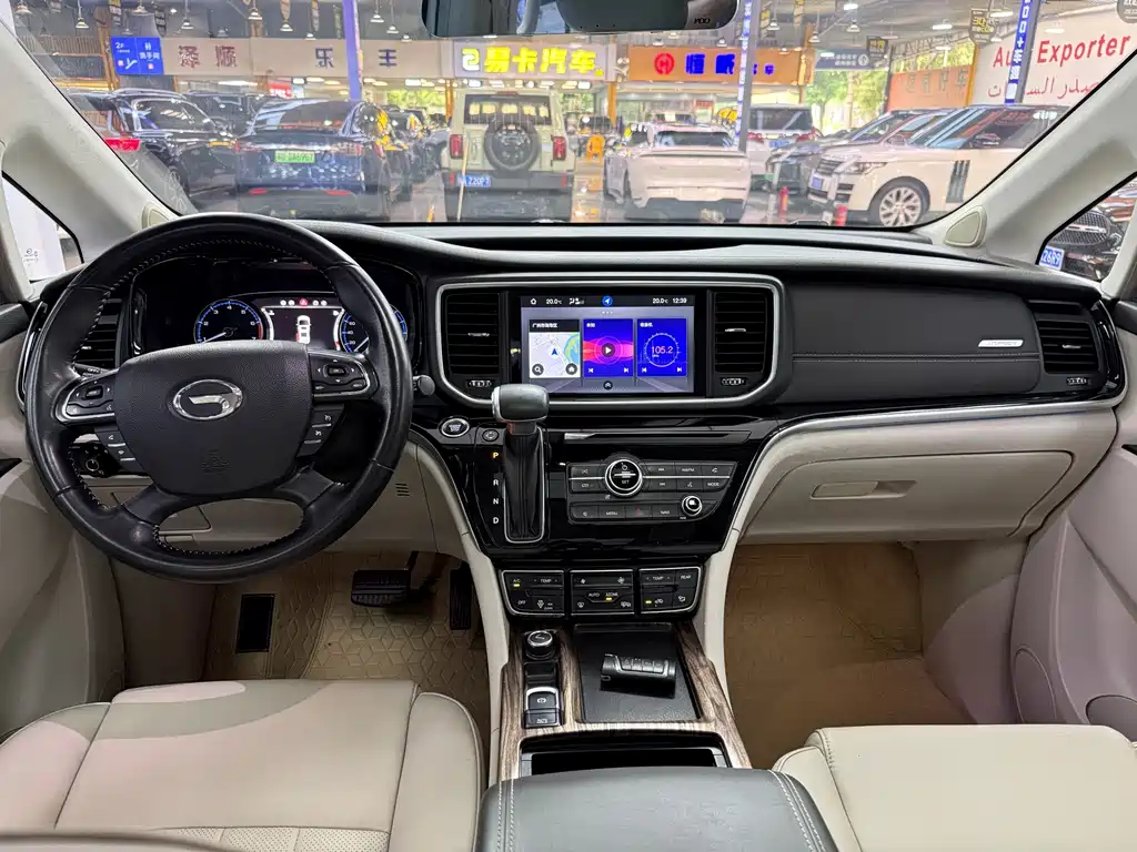 GAC Motor Trumpchi M8 — фото 9