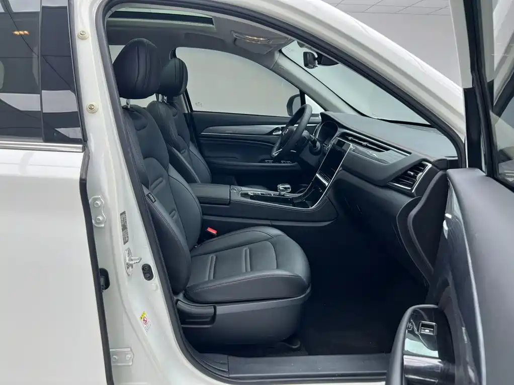 GAC Motor GS4 Plus — фото 8