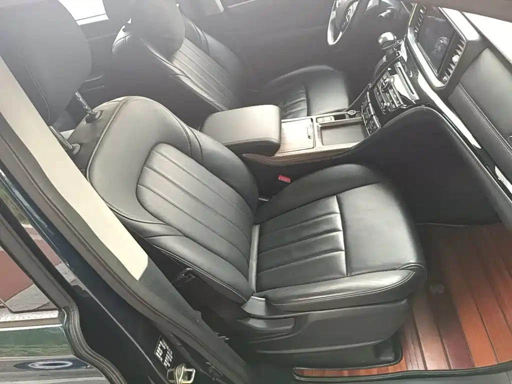 GAC Motor Trumpchi M8 — фото 24