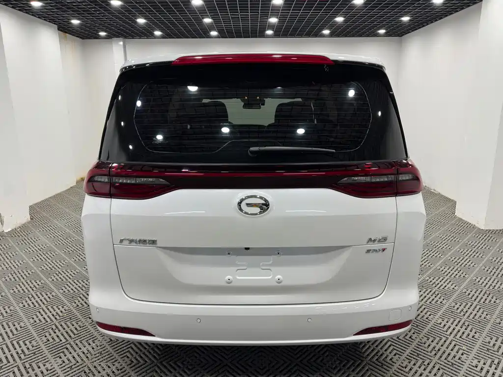 GAC Motor Trumpchi M6 — фото 8