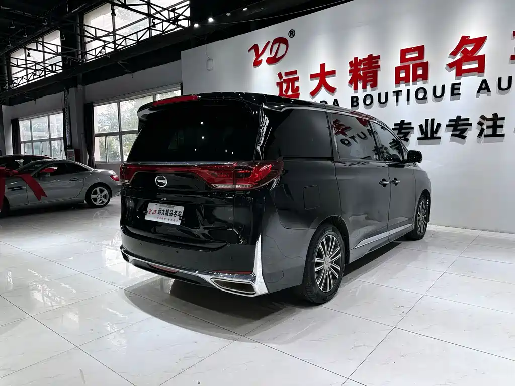 GAC Motor Trumpchi M8 — фото 18