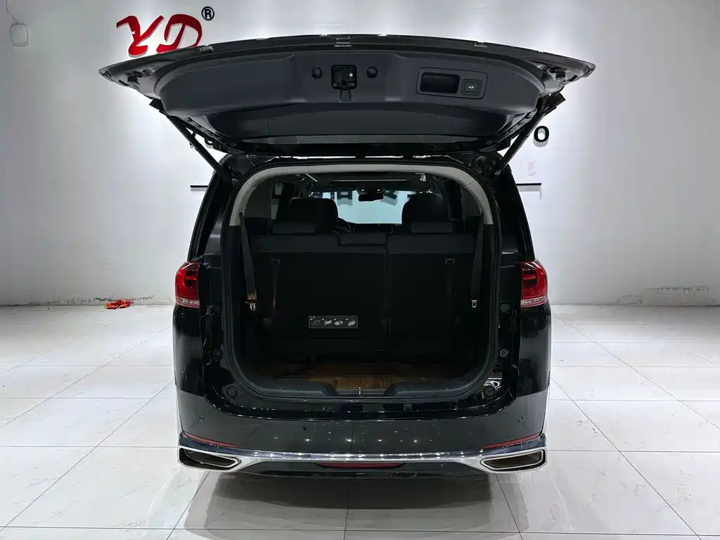 GAC Motor Trumpchi M8 — фото 20