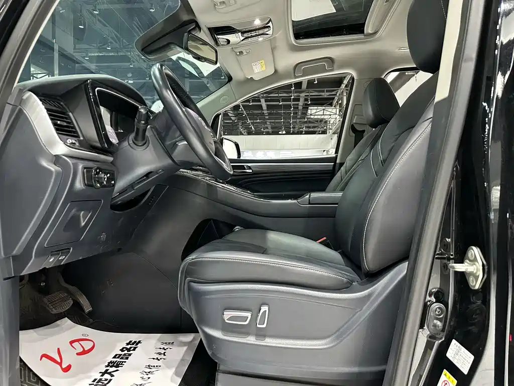 GAC Motor Trumpchi M8 — фото 4