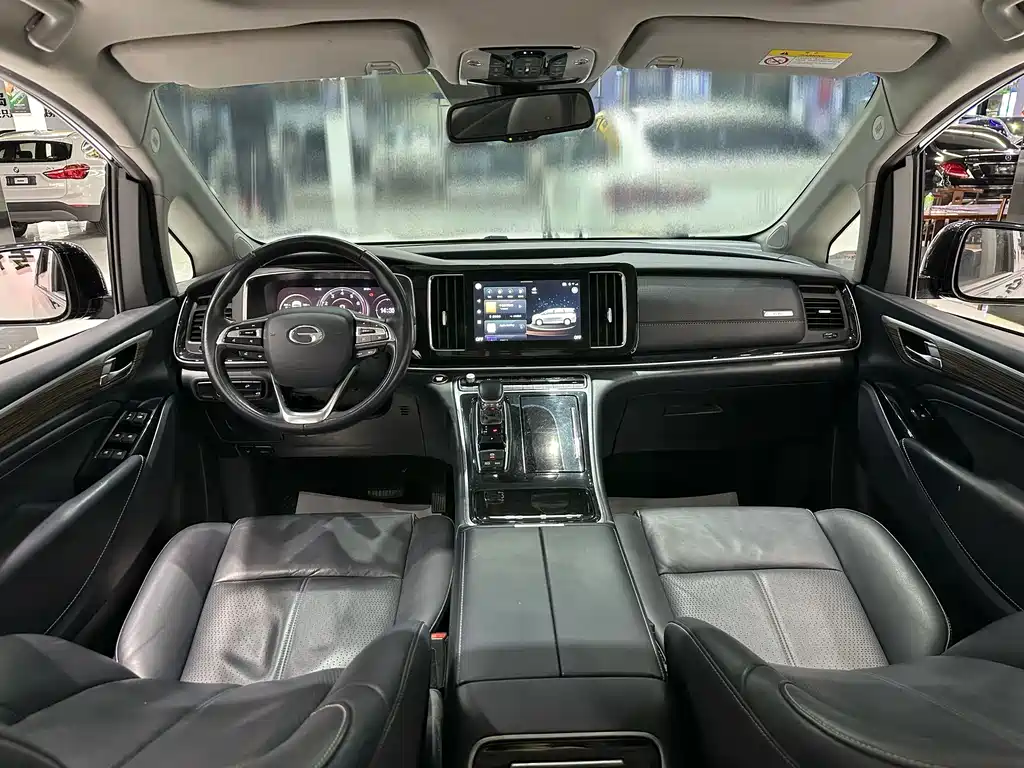 GAC Motor Trumpchi M8 — фото 8