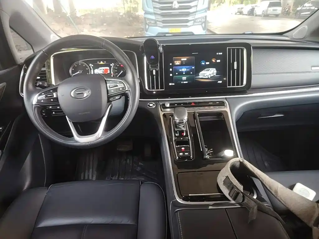 GAC Motor Trumpchi M8 — фото 9
