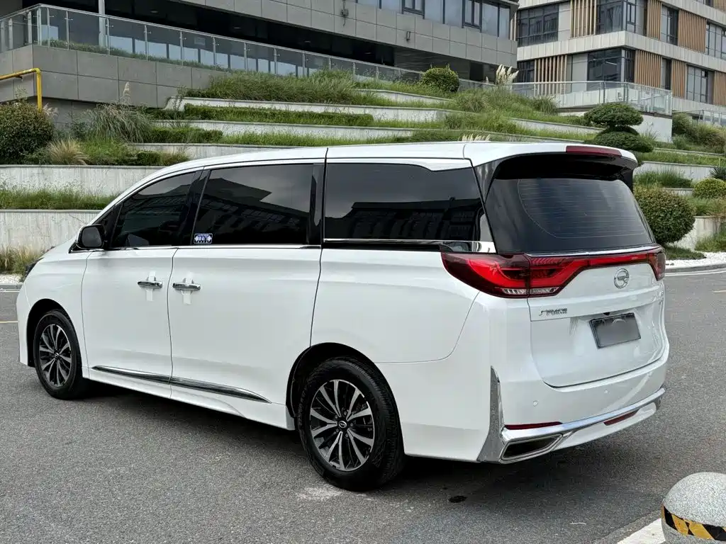 GAC Motor Trumpchi M8 — фото 6