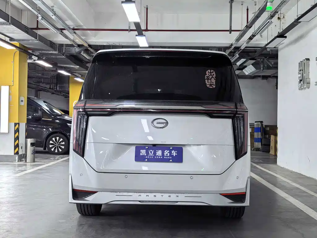 GAC Motor Trumpchi M8 — фото 7
